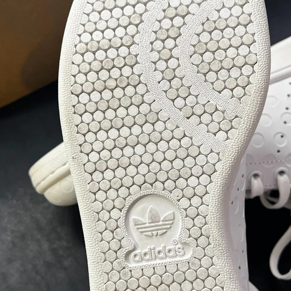 Adidas Stan Smith Green & White Embossed Polka Dot Sneakers - Picture 12 of 13